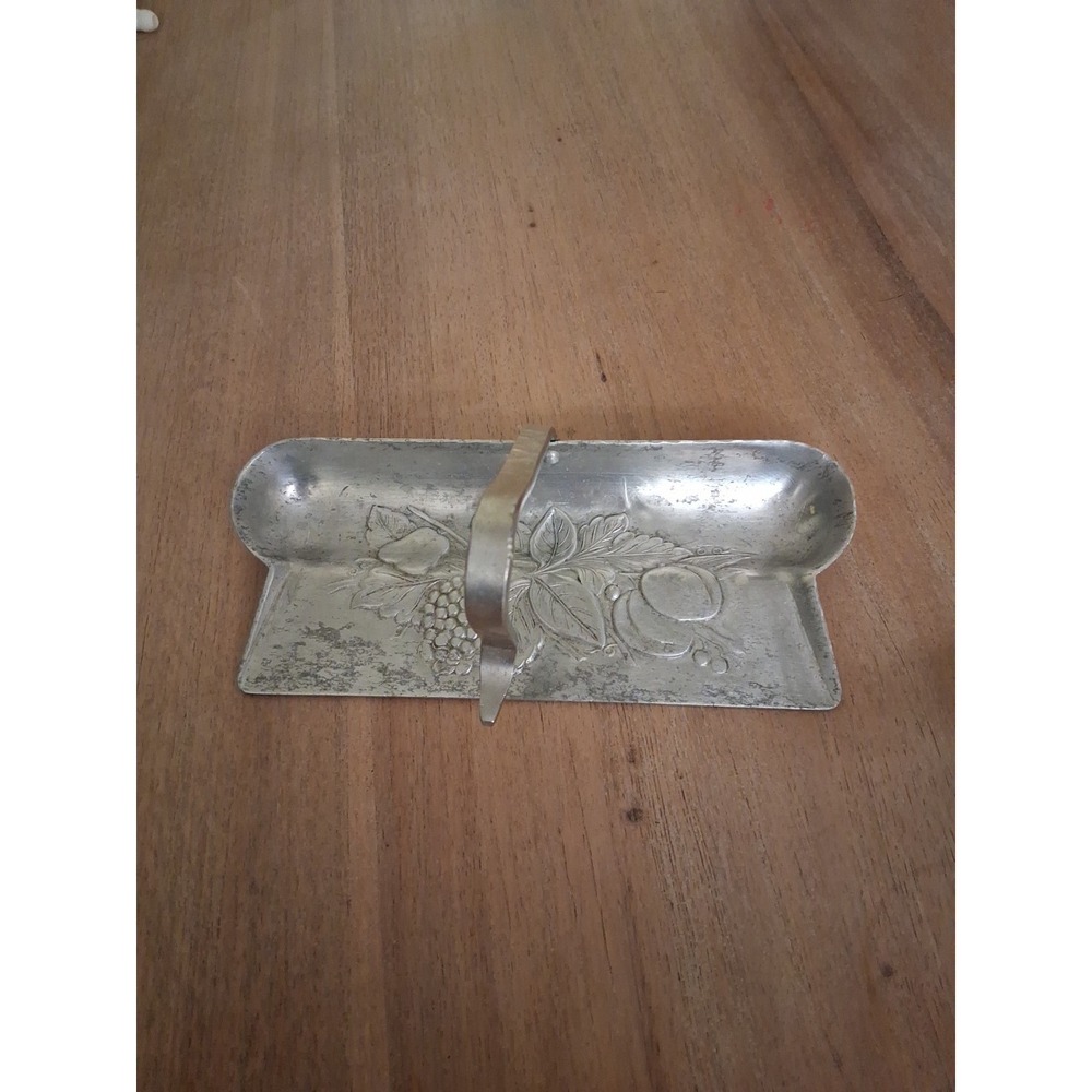 Everlast Hand Forged  Metal Hammered Aluminum Table Crumb Catcher